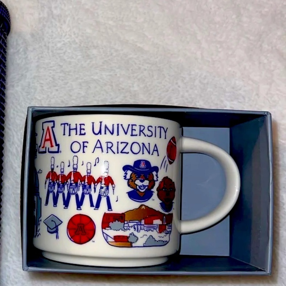 STARBUCKS UA MUG